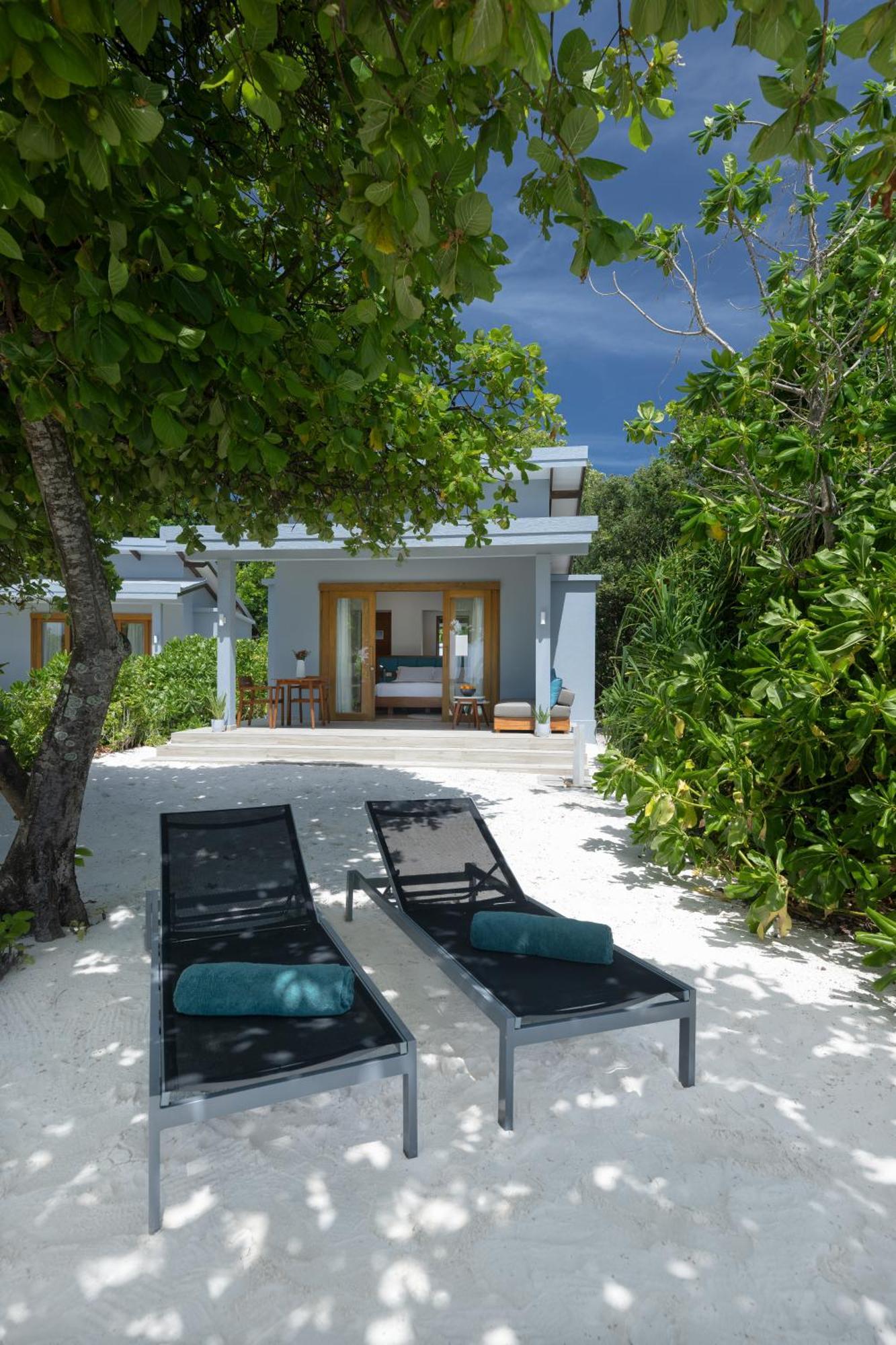 Отель Ifuru Island Maldives Ugoofaaru Экстерьер фото