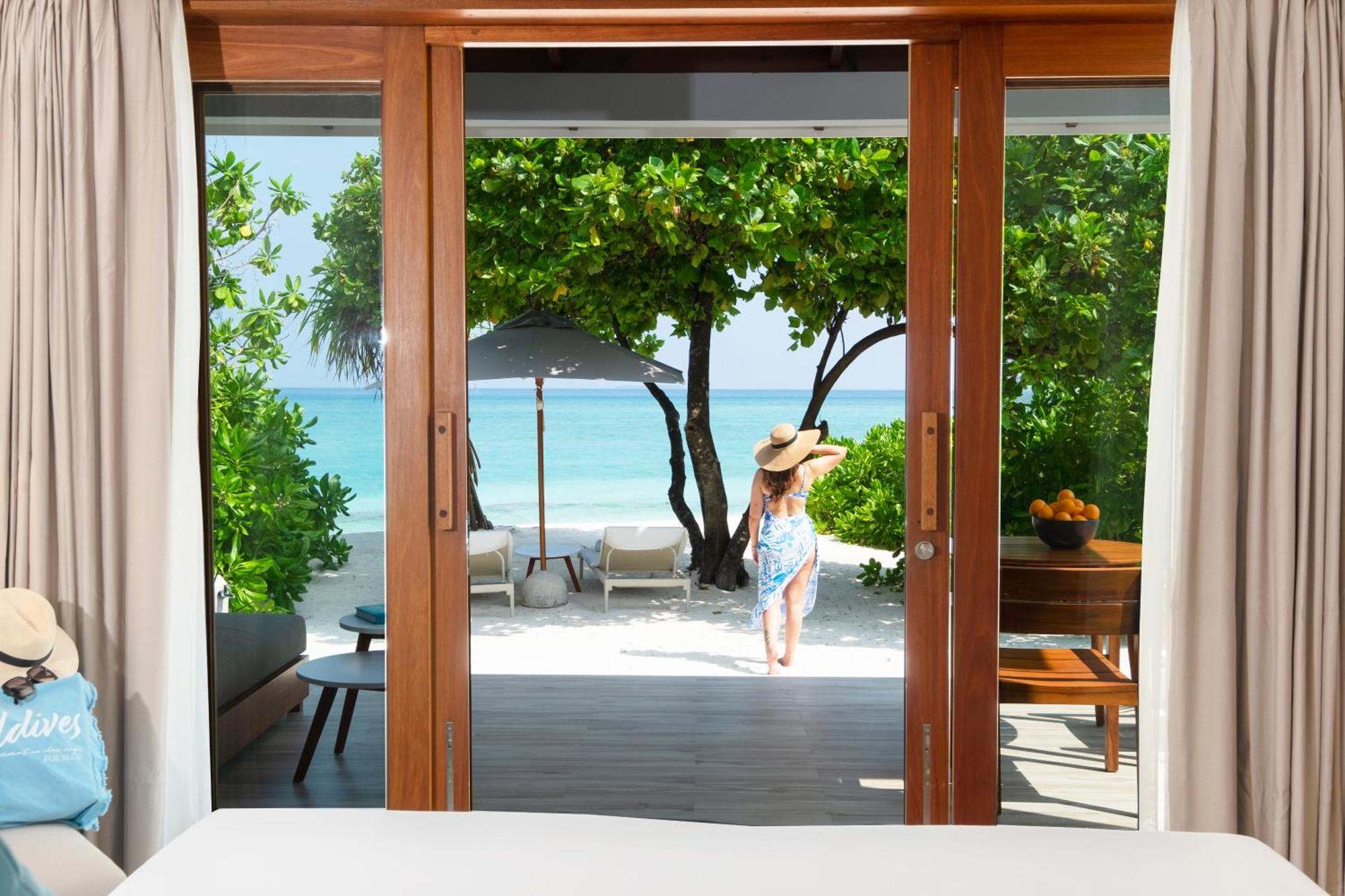 Отель Ifuru Island Maldives Ugoofaaru Экстерьер фото
